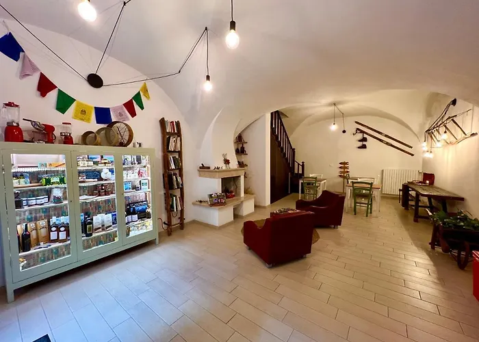 Oda ve Kahvaltı Il Bivacco Del Duomo LʼAquila